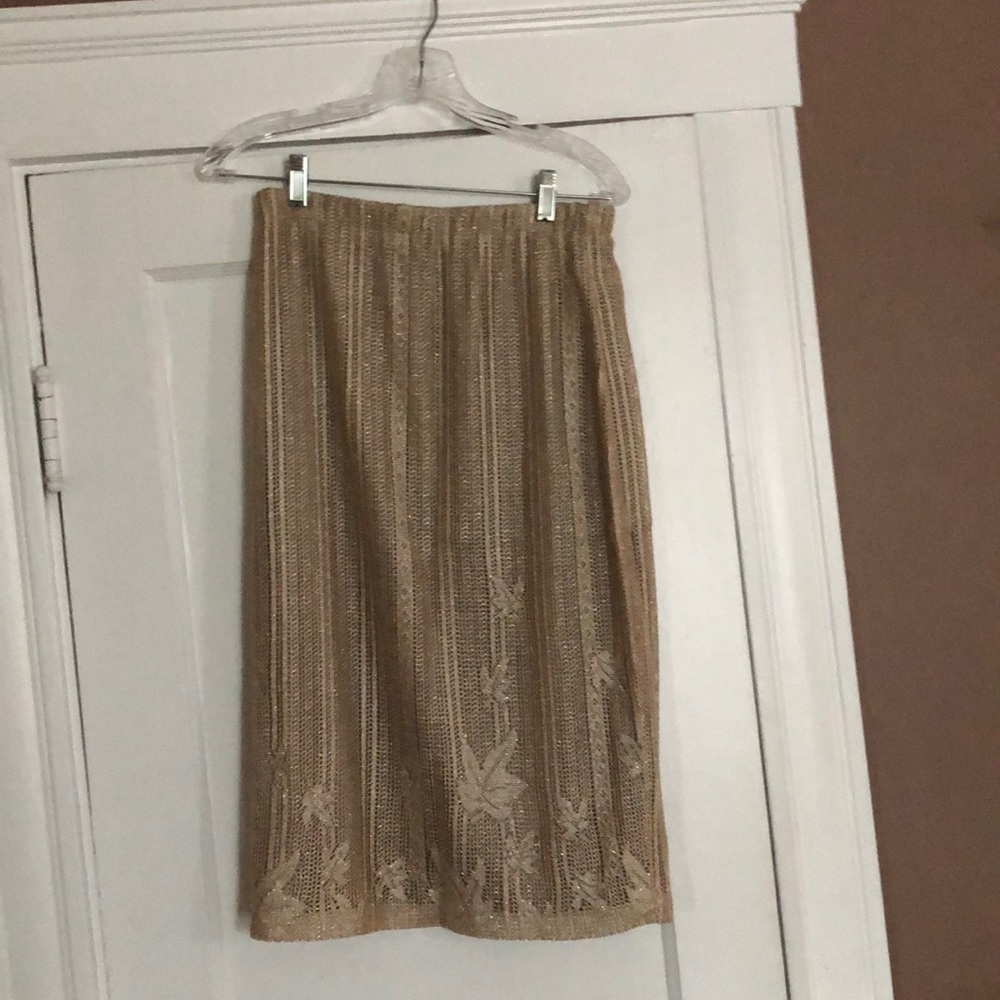Dress - Picture 4 of 6